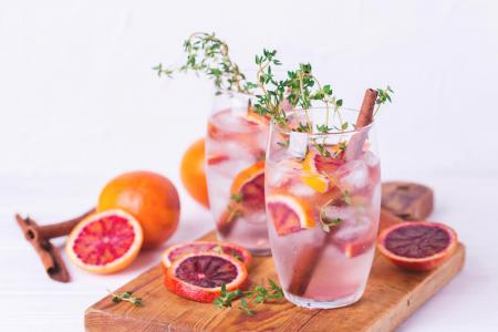 limonade met bloedappelsien en verse tijm